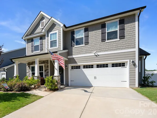 5080 Mooreland Oaks Way, Mount Holly, NC 28120
