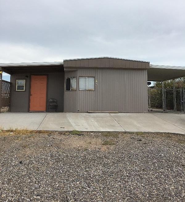 1st image of 986 Glen Dr