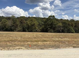 4 Rolling Meadow Ln, Elk Horn, KY 42733