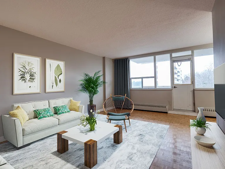 111 Combermere Dr #121 — Photo 7