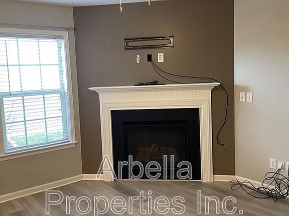 4th image of 663 Suffolk Rd