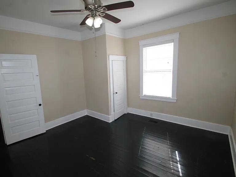 514 E Anderson St #B — Photo 14