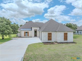 11175 Golden Eagle Ave, Salado, TX 76571