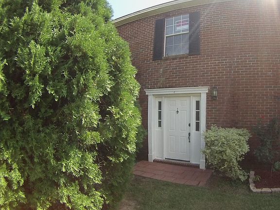 3rd image of 3836 Belle Meade Ct #3836C
