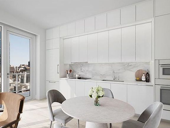 2nd image of 200 E 59th St #12B
