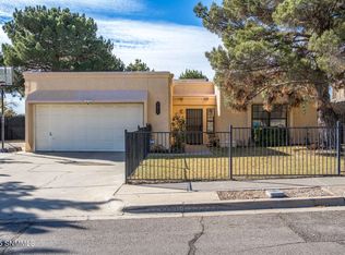 772 Stagecoach Dr, Las Cruces, NM 88011
