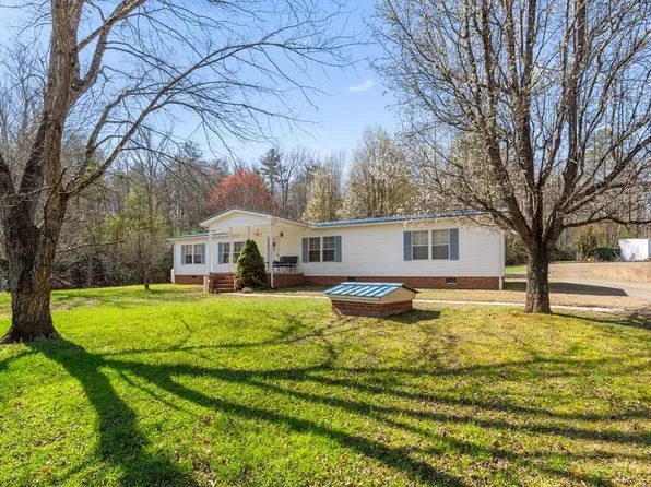 1688 Friends Mission Rd, Ararat, VA 24053