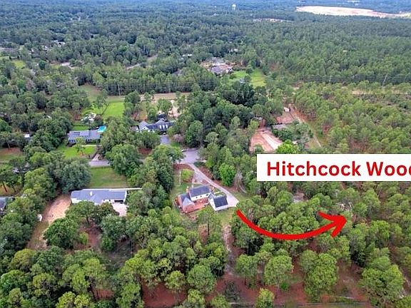 3rd image of 2239 Hillsdale Dr