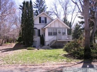 137 Dartmoor Rd, Saint Paul, MN 55115