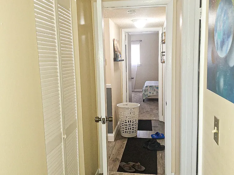 6310 Newtown Cir #C10 — Photo 9
