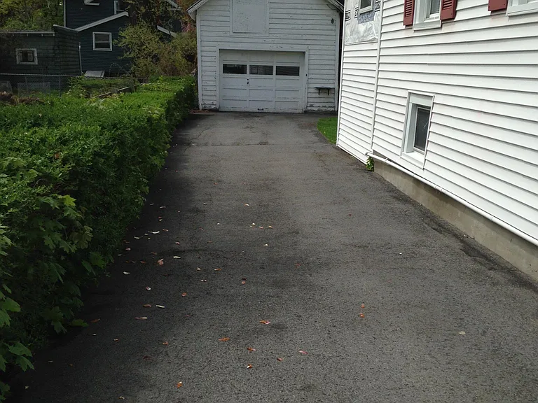 406 Utica St #1 — Photo 10