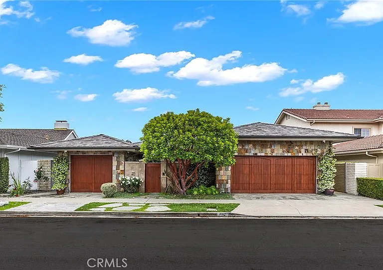 412 Evening Star Ln — Photo 2