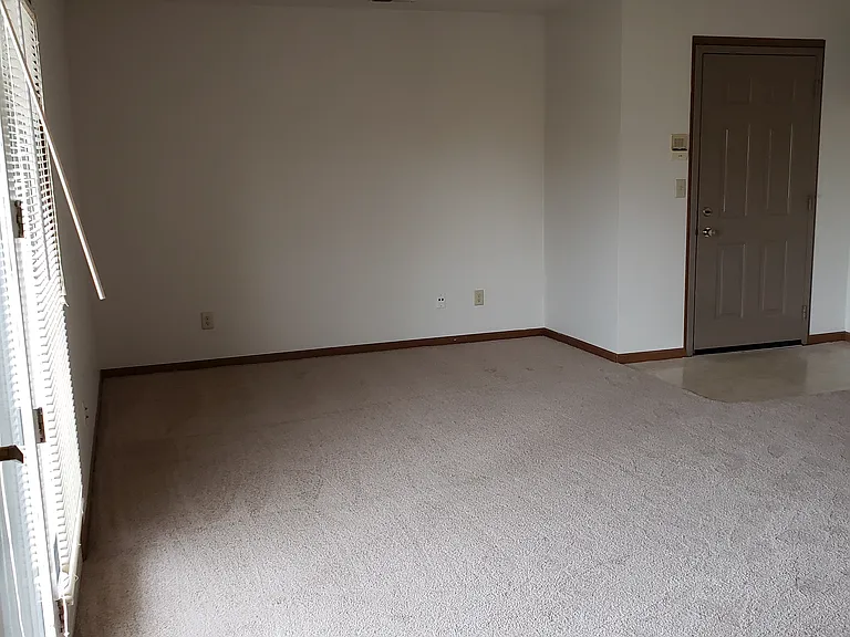 5742 Ryewyck Dr #3 — Photo 26
