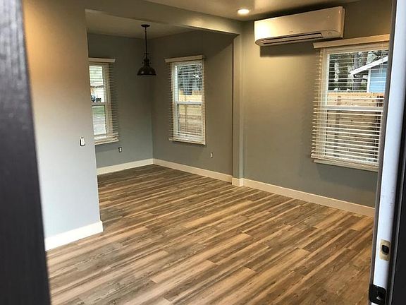 2nd image of 8848 N Ventura Ave