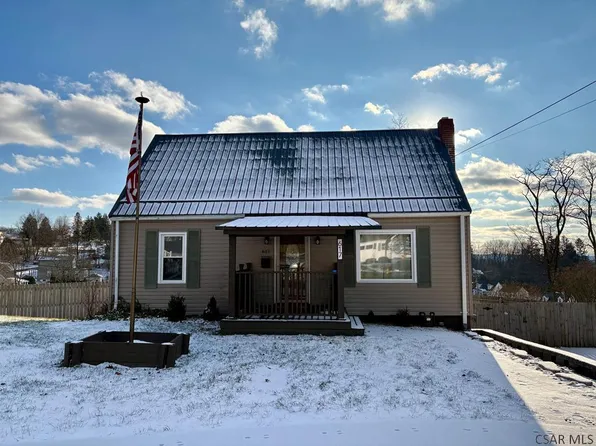 617 Freedom Ave, Johnstown, PA 15904