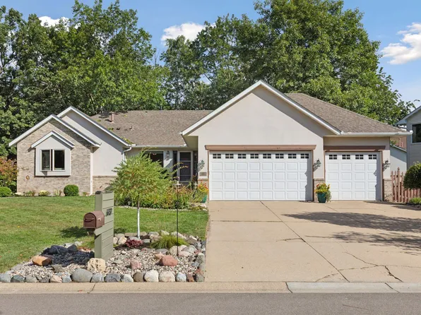 6132 W 144th St, Savage, MN 55378