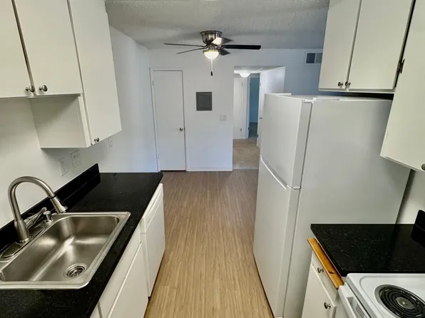 450 Alameda Del Prado APT I, Novato, CA 94949