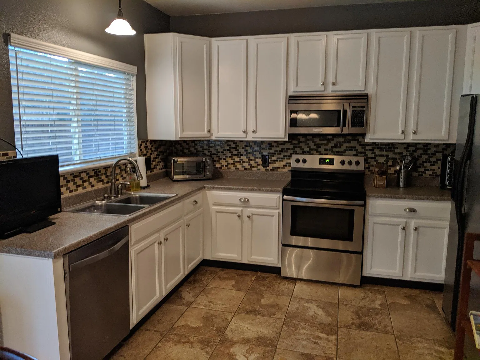 3 bed, 2.5 bath, 1502 sqft, $2,750 — Photo 4