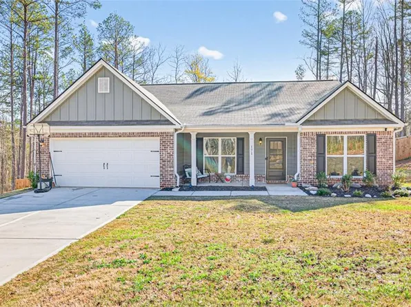 171 Lauren Ct, Statham, GA 30666