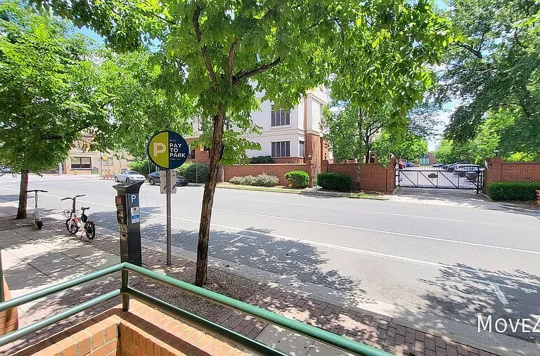 444 Blount St #106 — Photo 7