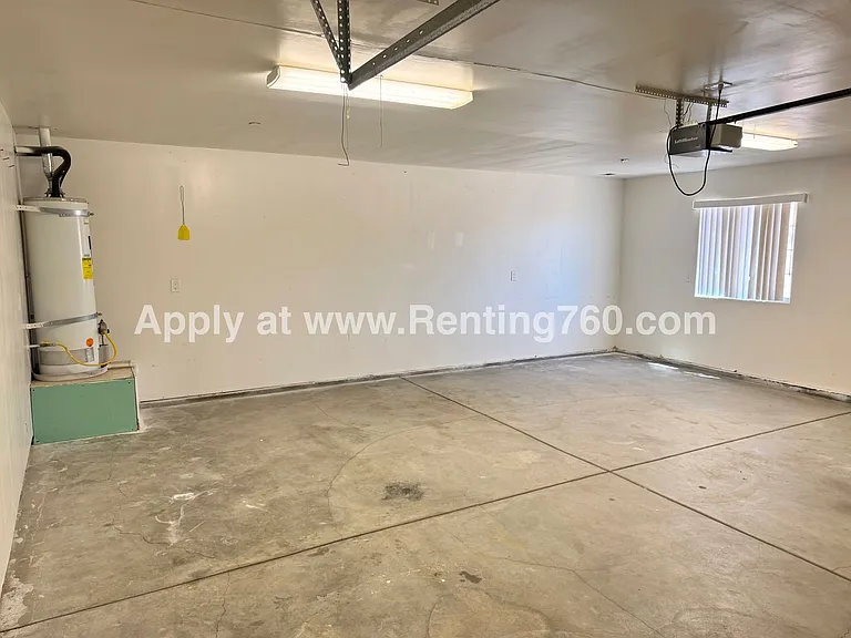 8650 Abeland Rd — Photo 28
