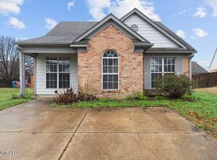 9193 Kaitlyn Dr, Walls, MS 38680