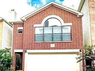 8688 Meadowcroft Dr, Houston, TX 77063