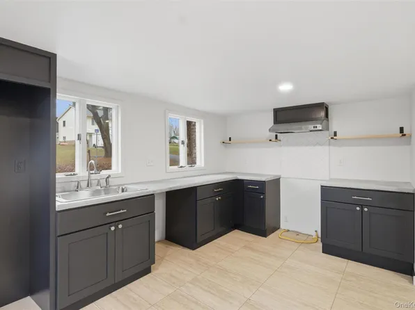 200 Ulster Avenue, Ulster Park, NY 12487