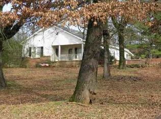 2898 Corinth Rd, Nashville, AR 71852