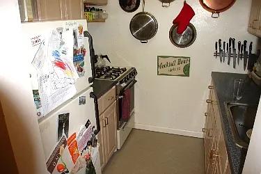 Rented by City Connections Realty