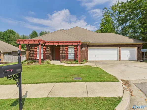 8800 Belle Mor Dr NW, Madison, AL 35757