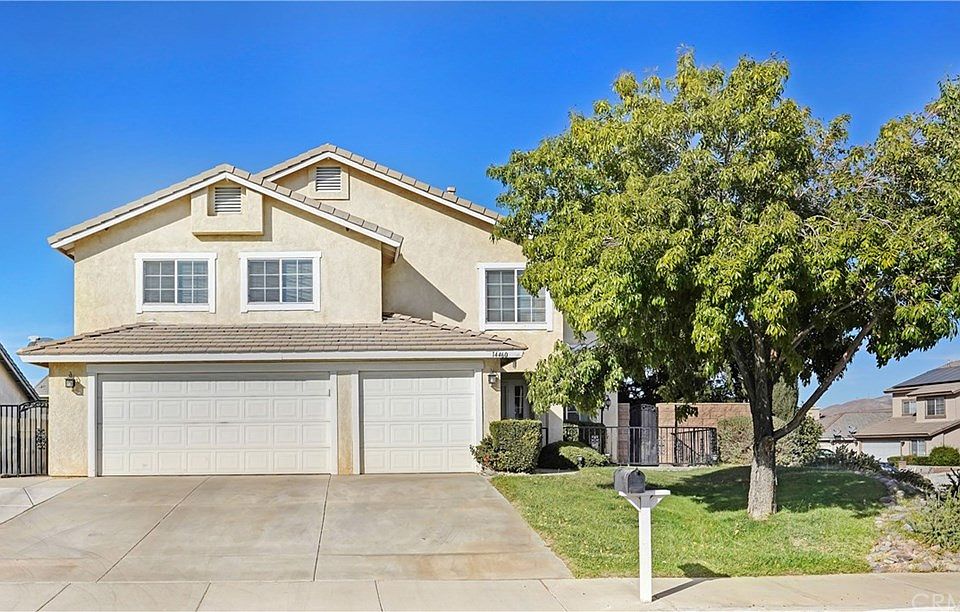 1st image of 14460 Fontaine Way