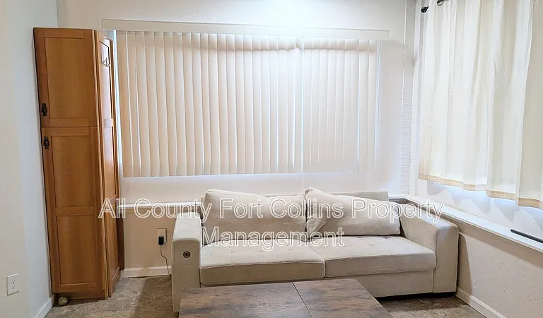 348 N Jefferson Ave #102 — Photo 3