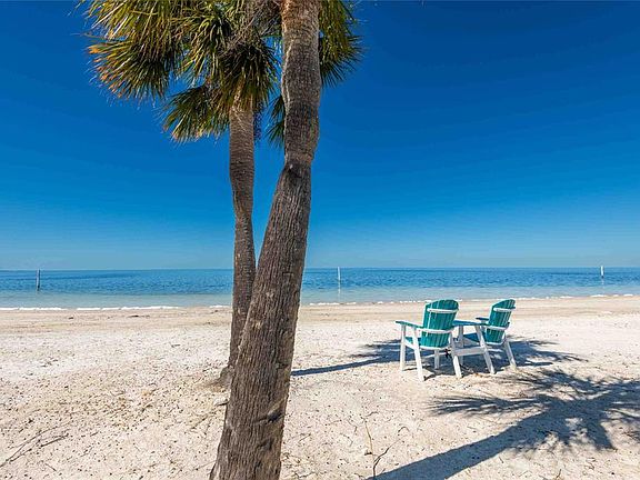 5th image of 4925 Bonito Dr