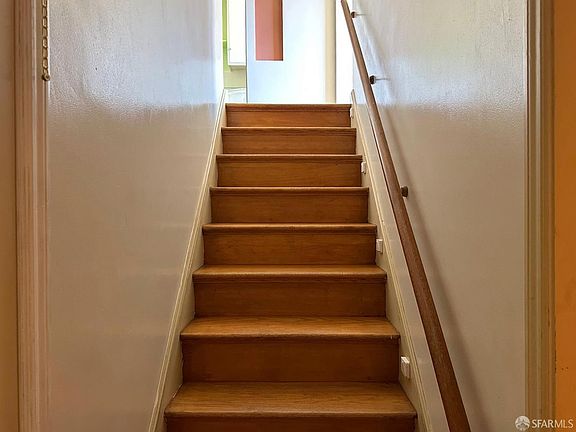 4th image of 228 Minerva St