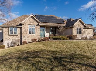 7326 Skyview Trl, Roscoe, IL 61073