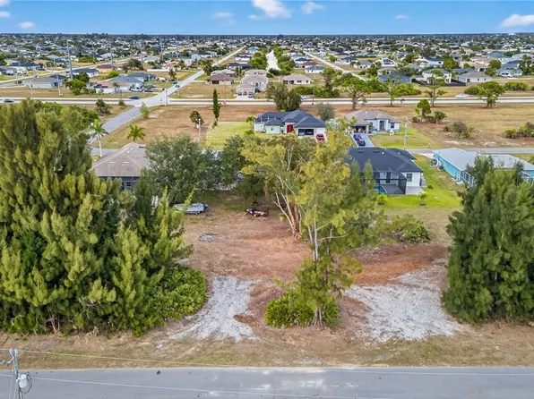 2251 SW 1st St, Cape Coral, FL 33991