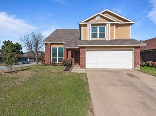 8701 Brushy Creek Trl, Fort Worth, TX 76118