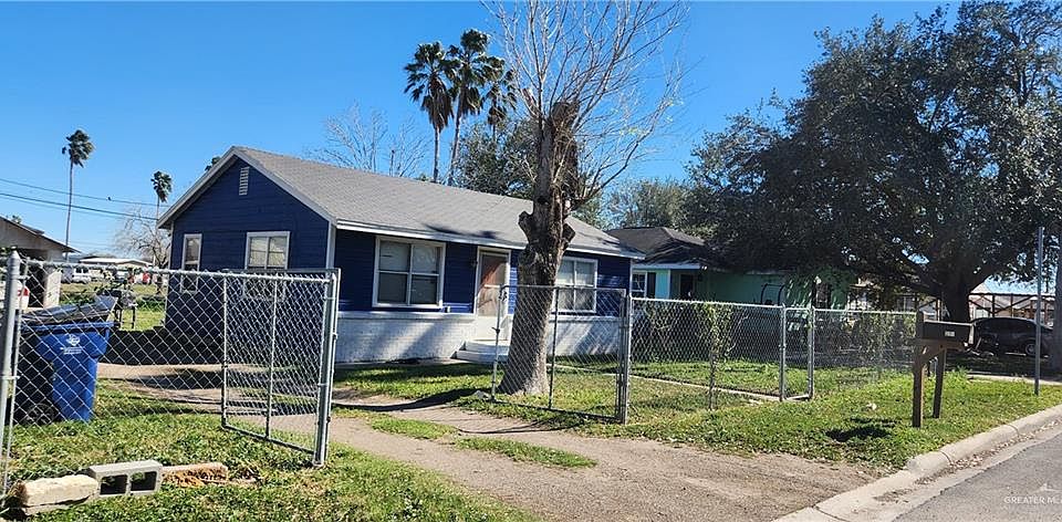 2nd image of 206 S 26th St
