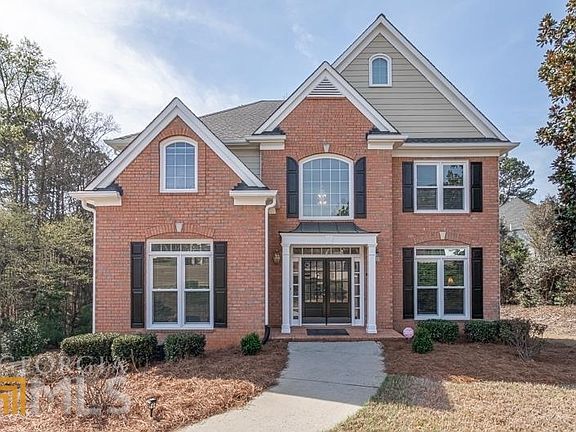 2nd image of 255 Lakemont Dr