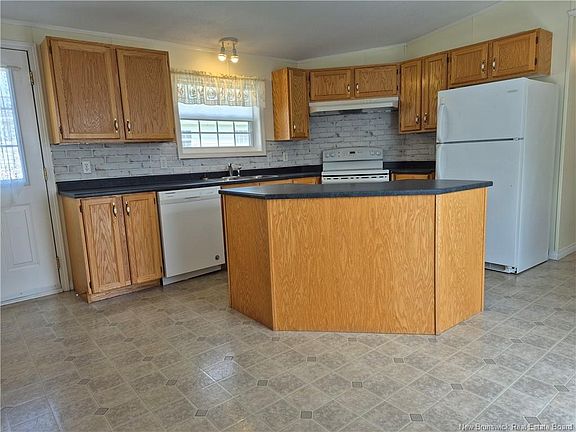 3rd image of 53 Jacob St