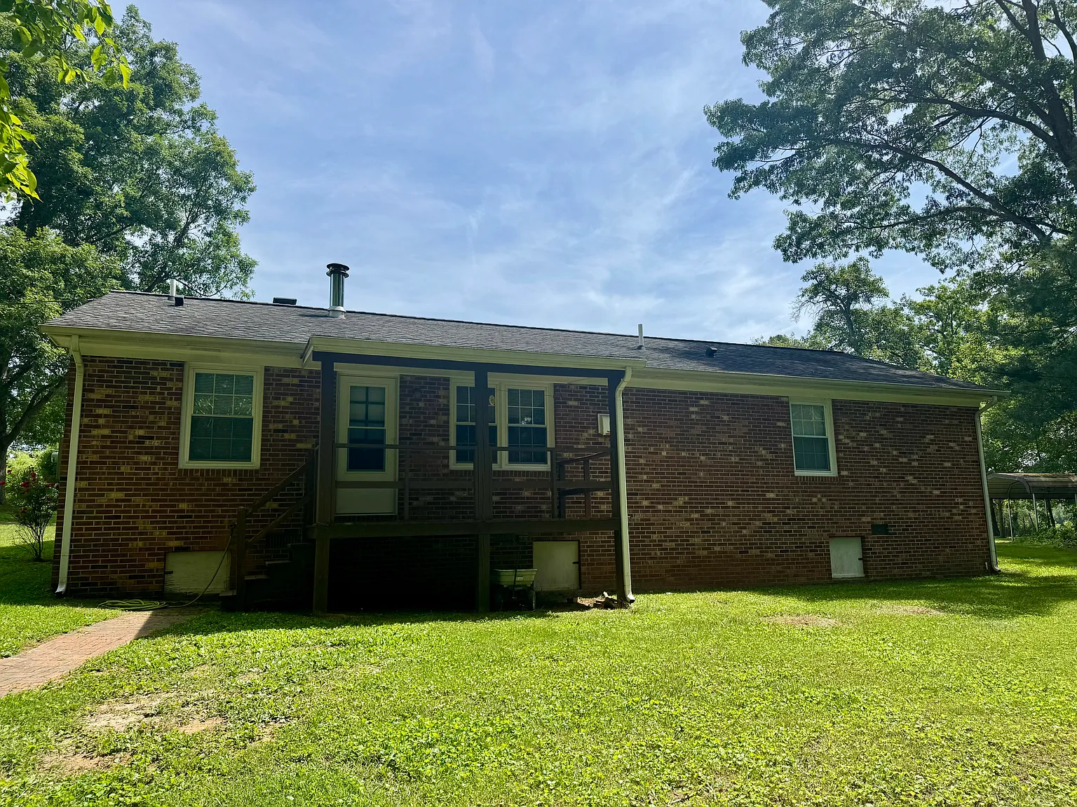 422 Carpenters Mill Rd — Photo 2