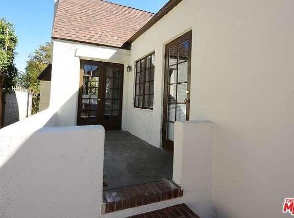 4th image of 411 N Palm Ave