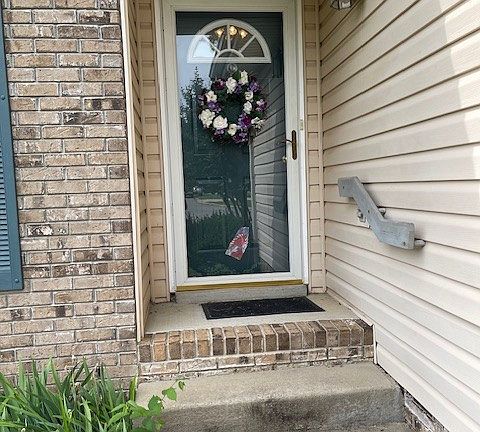 2nd image of 714 Ontario Ln