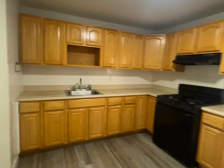 428 River St #3 — Photo 7