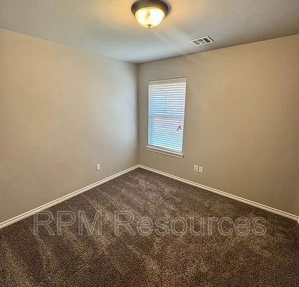 6705 NW 159th St — Photo 12