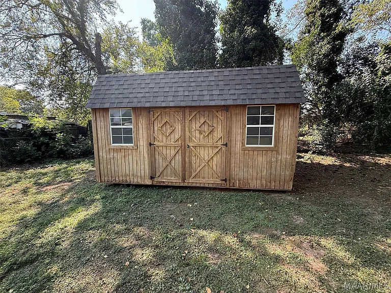 113 Lori St — Photo 32
