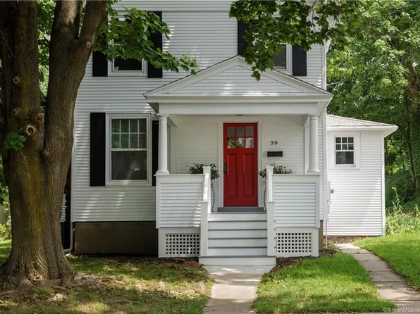 39 Church Street, Guilford, CT 06437