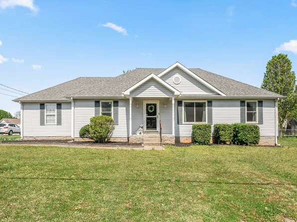 1123 Newberry Dr, Murfreesboro, TN 37130