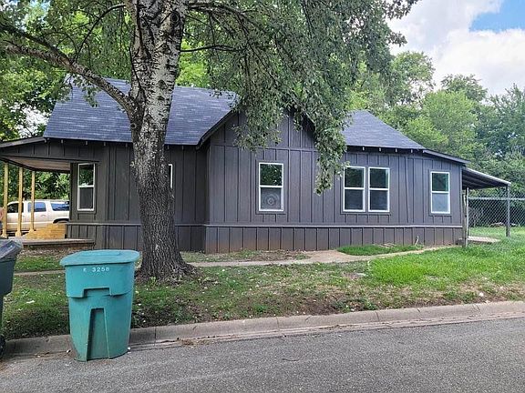2nd image of 1027 Throckmockmorton St